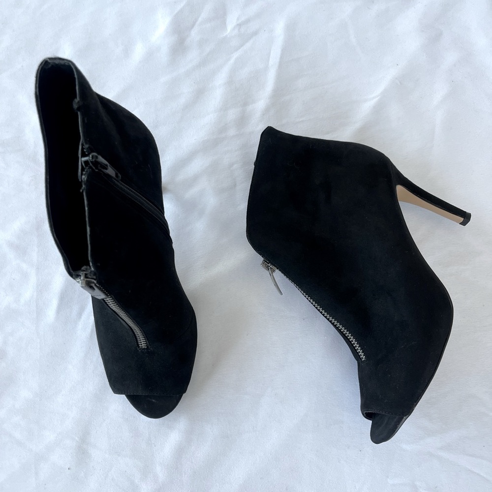 Marc Fisher SEMPLA-R Peep Toe Ankle Women’s Booties Black Size 7
